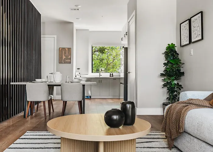 Flawless New Modern Magnolia Townhome * Fort Worth