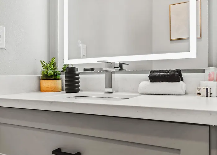 Flawless New Modern Magnolia Townhome *