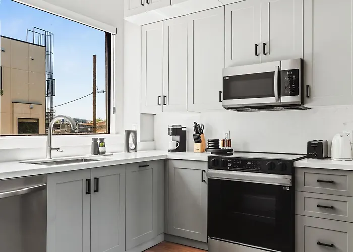 Holiday home Flawless New Modern Magnolia Townhome Fort Worth